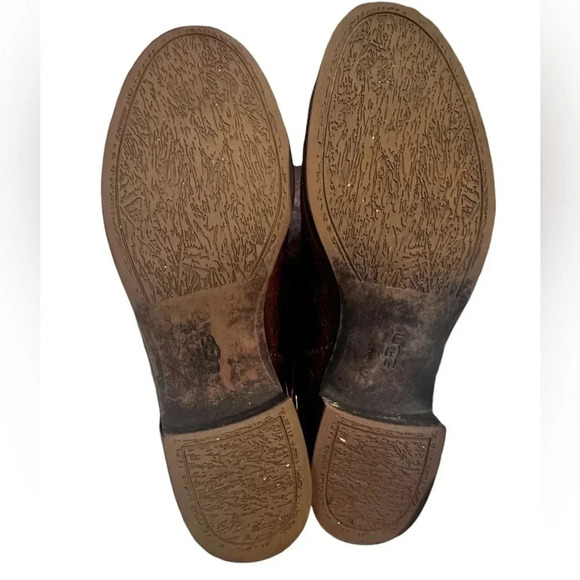 UGG Channing II women's Western Style Riding boots. Size 9 - Picture 6 of 11